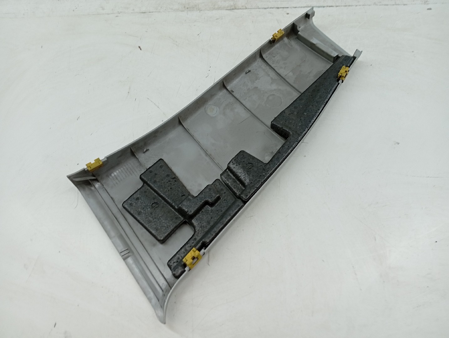Moldura de pilar B direita MERCEDES-BENZ C-CLASS T-Model (S203) | 01 - 07 Imagem-2