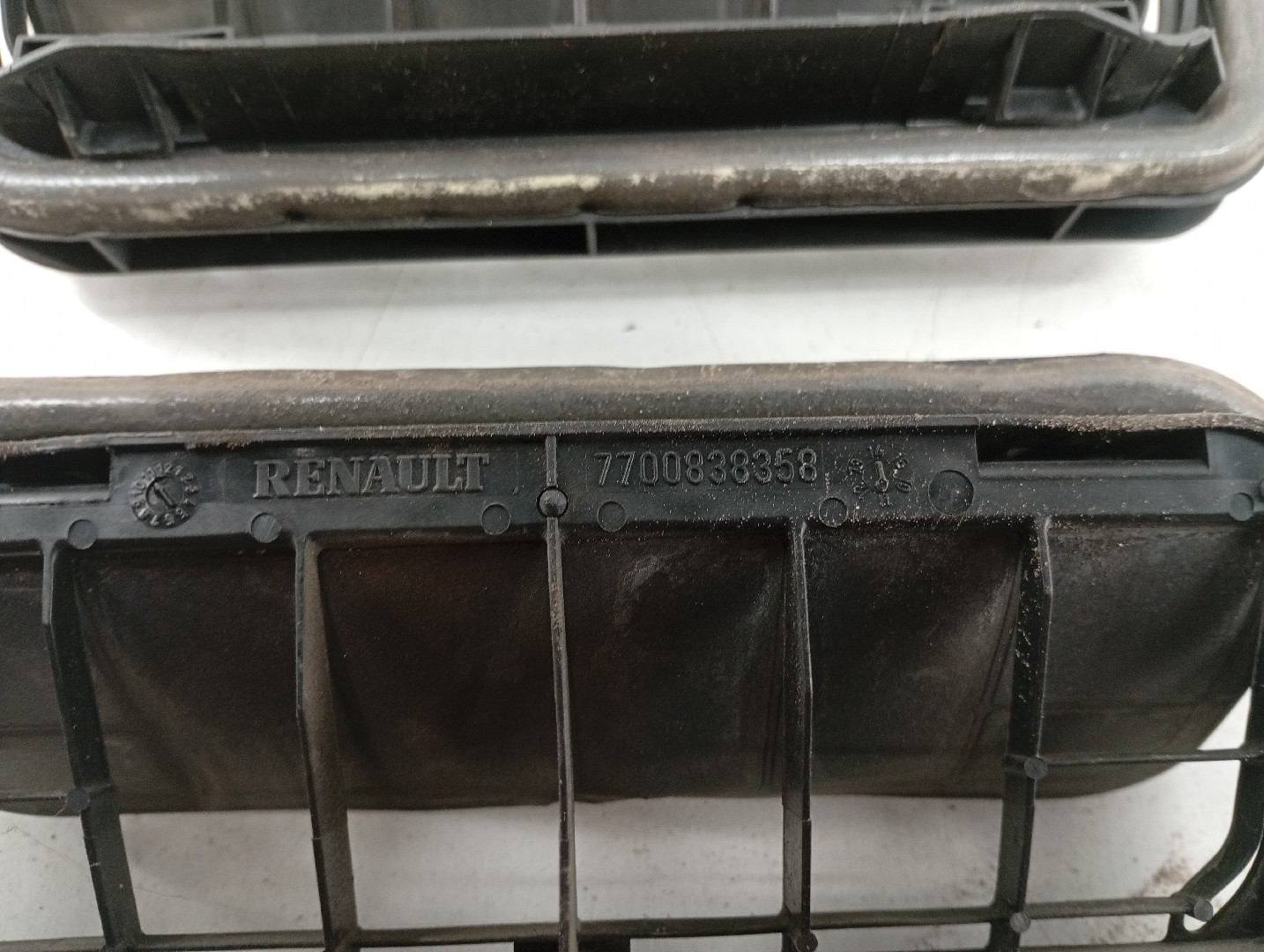 Painel de Ventilação da Carroceria DACIA LOGAN MCV (KS_) | 07 -  Imagem-3