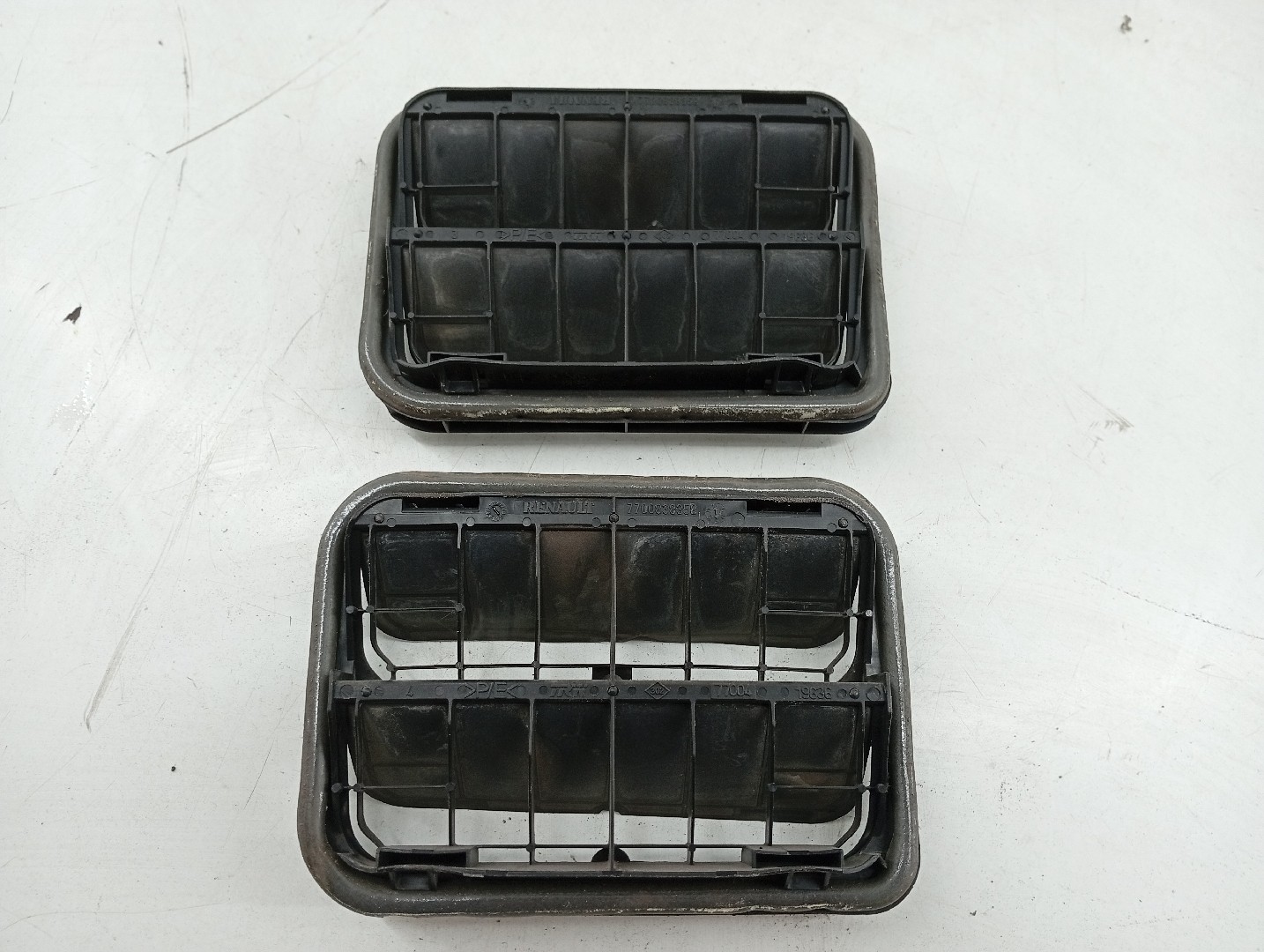 Painel de Ventilação da Carroceria DACIA LOGAN MCV (KS_) | 07 -  Imagem-4