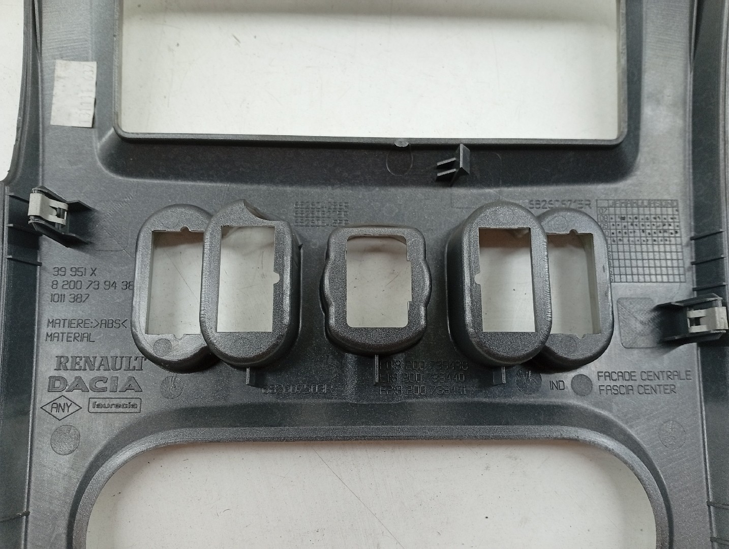 Moldura Consola Central DACIA LOGAN MCV (KS_) | 07 -  Imagem-1