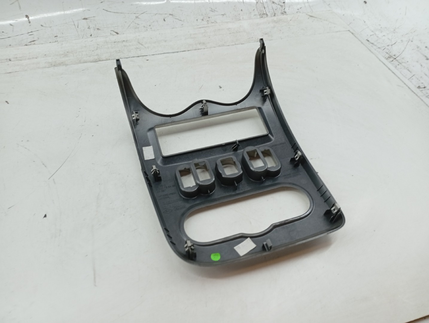 Moldura Consola Central DACIA LOGAN MCV (KS_) | 07 -  Imagem-4