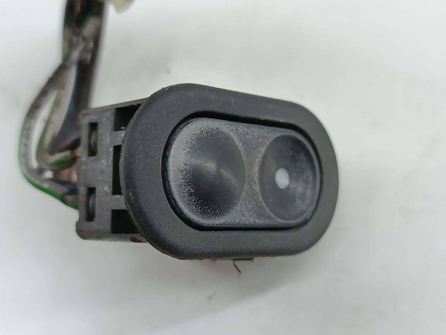 Comutador de vidro frente direito OPEL CORSA B (S93) | 93 - 02 Imagem-4