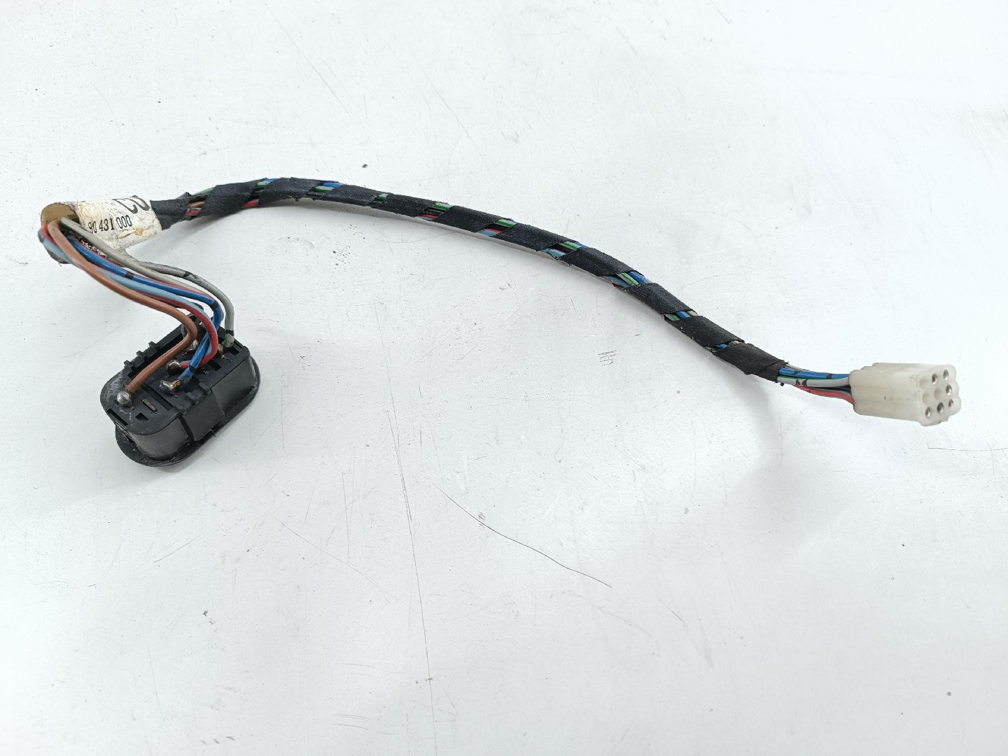 Comutador de vidro frente direito OPEL CORSA B (S93) | 93 - 02
