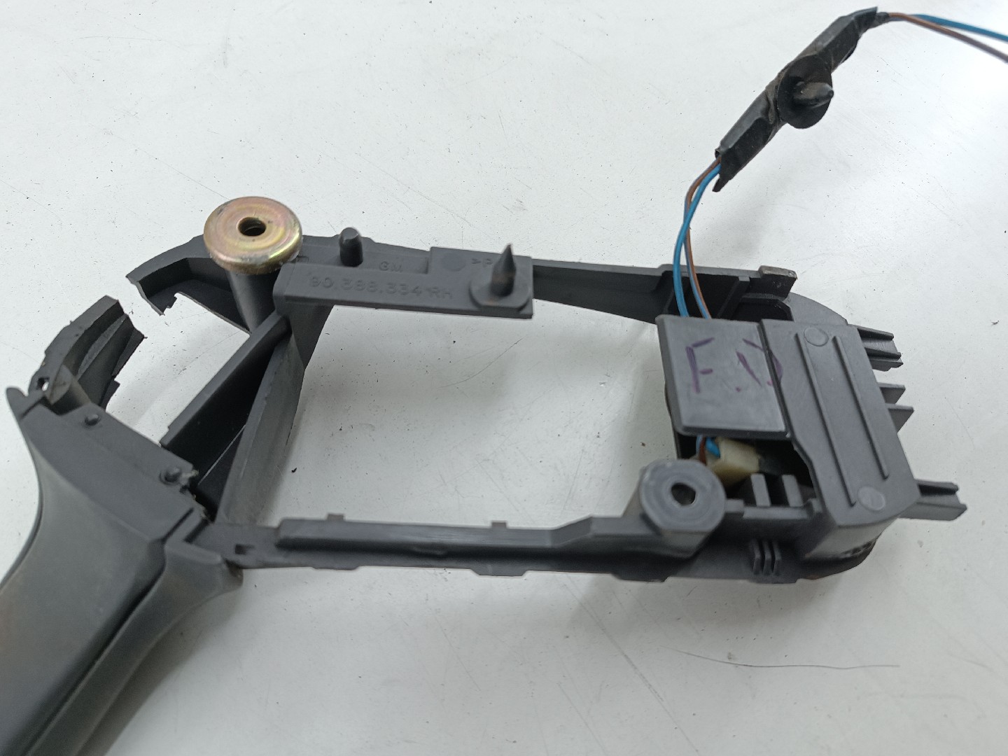 Pega da porta OPEL CORSA B (S93) | 93 - 02 Imagem-1