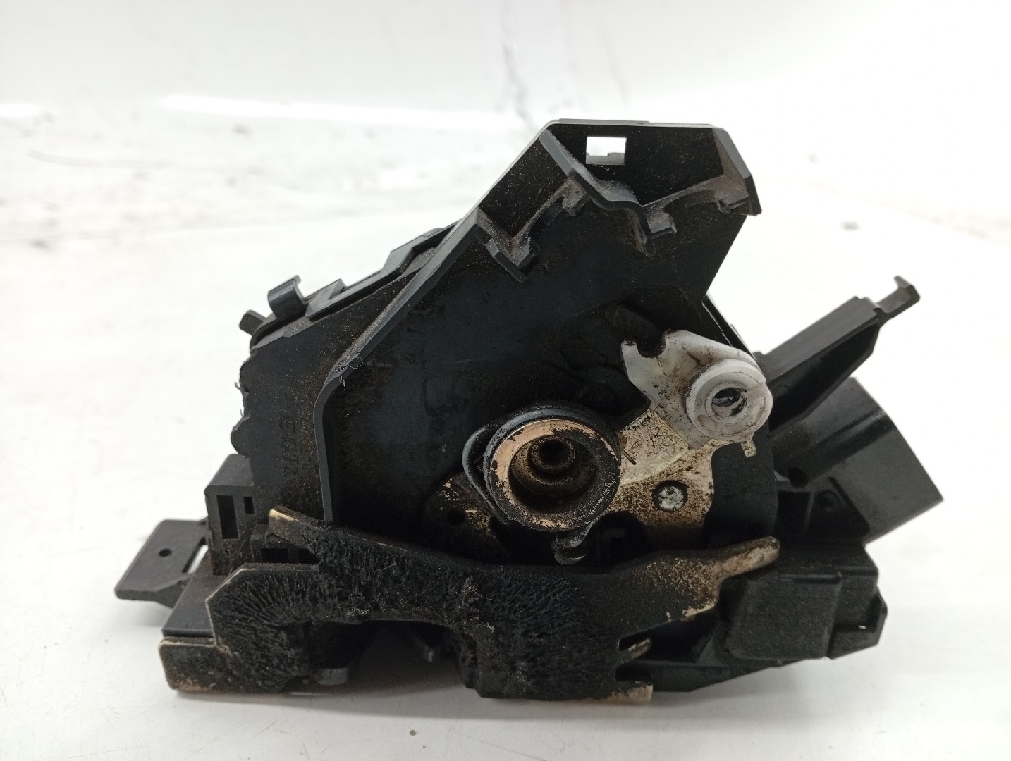 Fecho da Porta Frente Esquerdo FORD FOCUS Caixa/Combi (DNW) | 98 - 05 Imagem-2