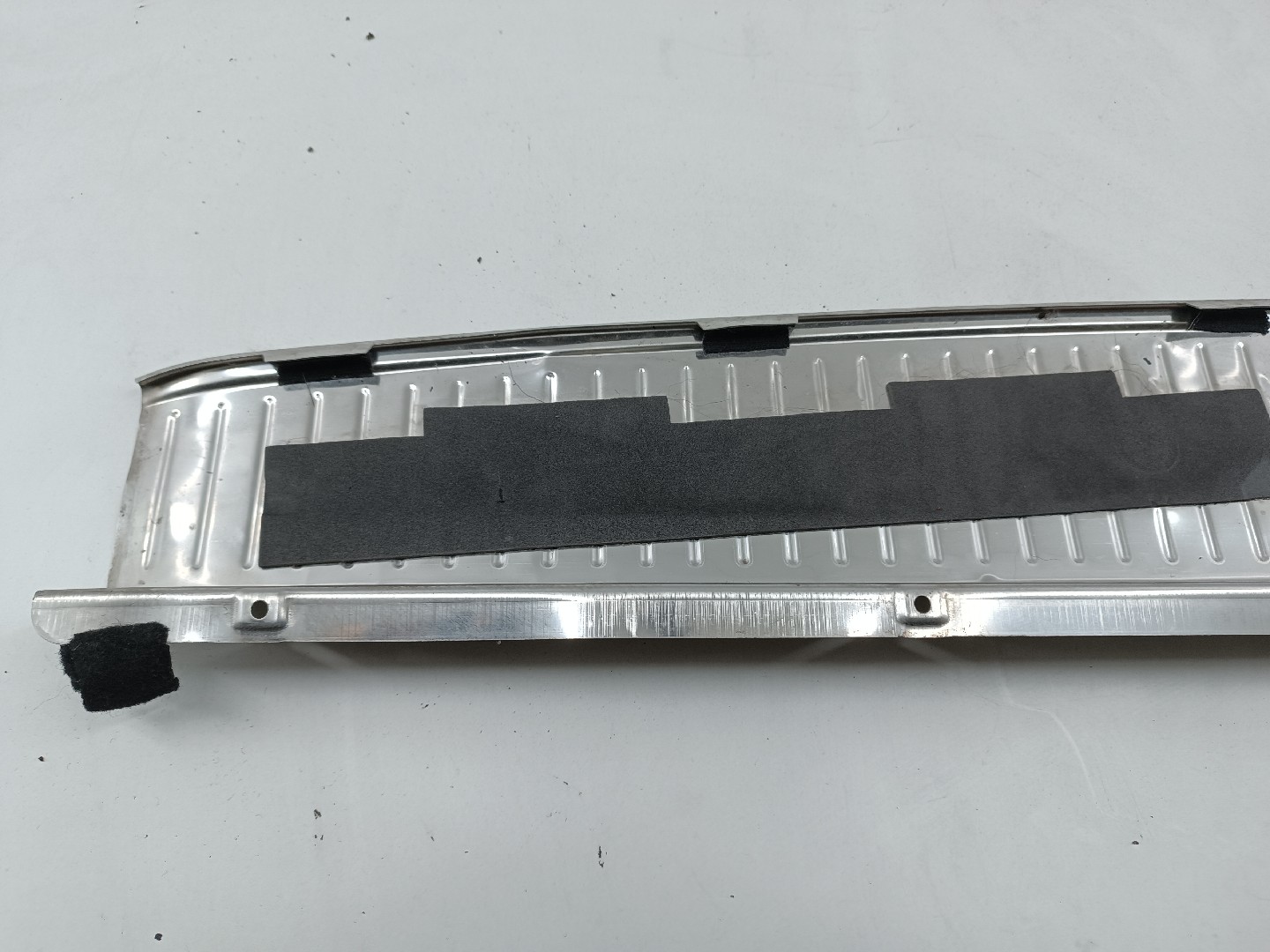 Chapa de mala em inox MERCEDES-BENZ E-CLASS T-Model (S211) | 03 - 09 Imagem-3