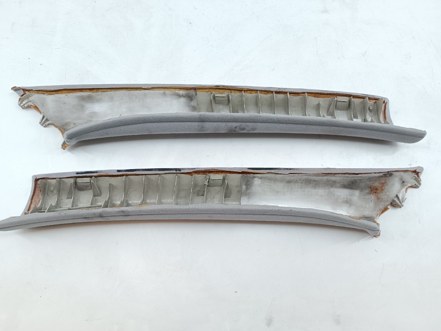 Moldura de pilar A MERCEDES-BENZ E-CLASS (W211) | 02 - 09