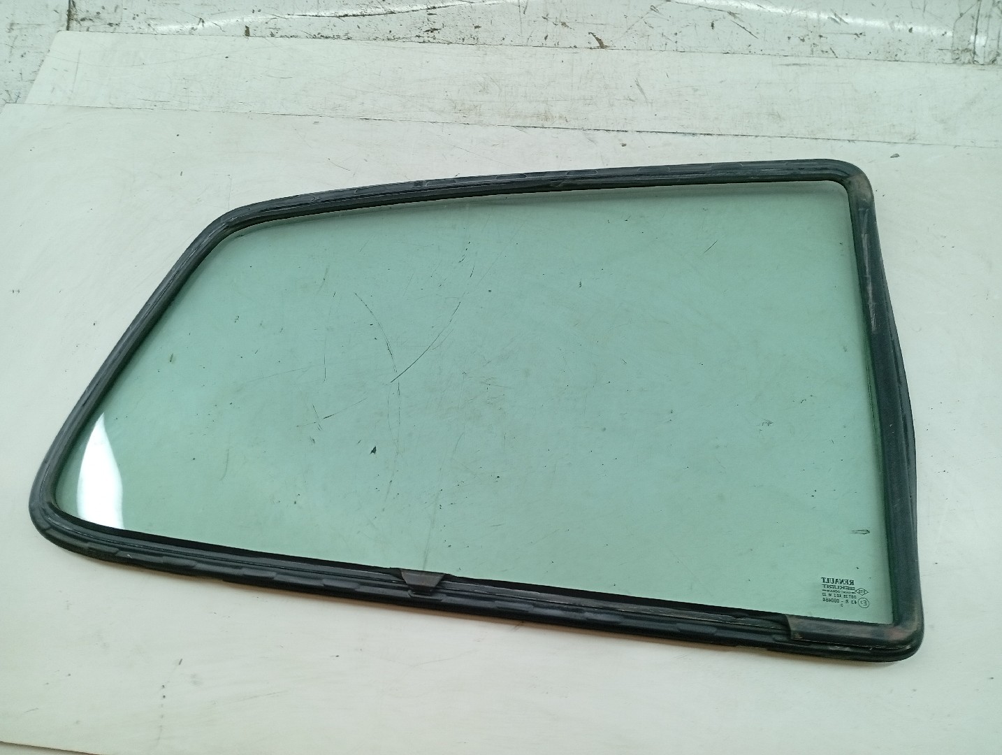 Vidro Painel Tras Esquerdo RENAULT TWINGO I (C06_) | 93 - 12 Imagem-2