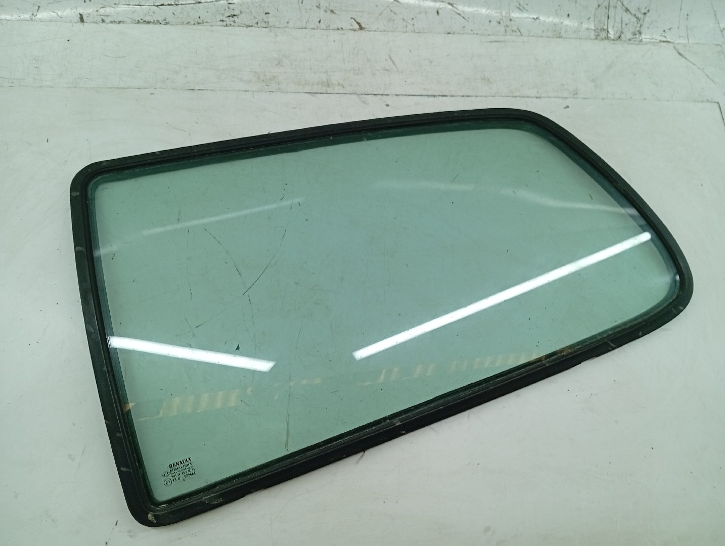 Vidro Painel Tras Esquerdo RENAULT TWINGO I (C06_) | 93 - 12 Imagem-1