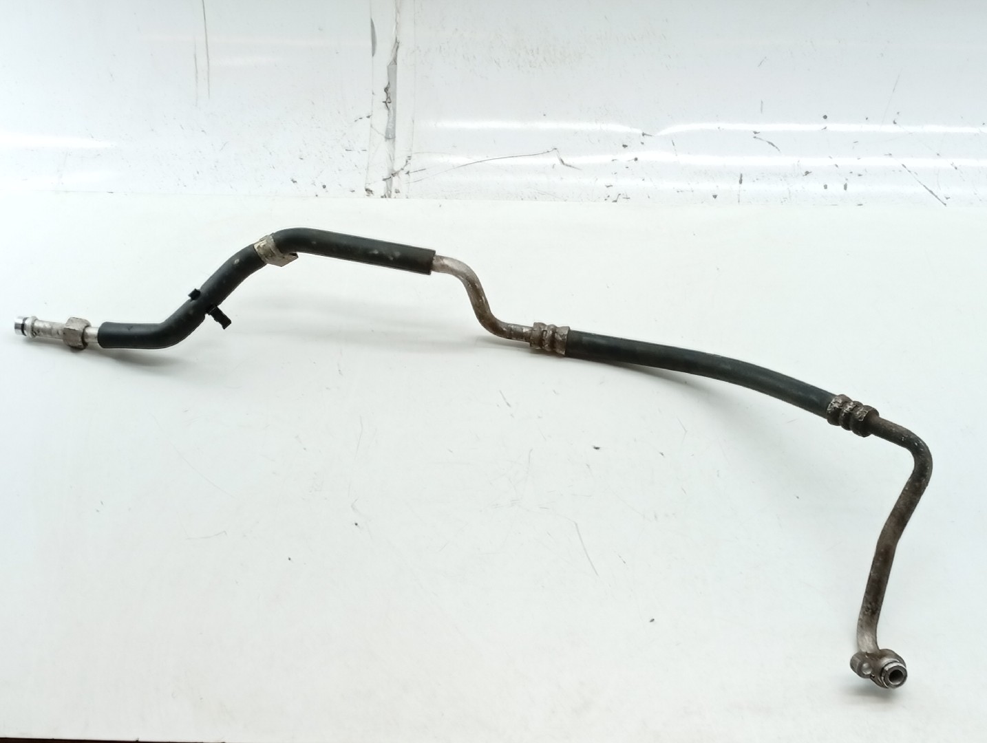 Tubo de Ar condicionado NISSAN ALMERA I (N15) | 95 - 00
