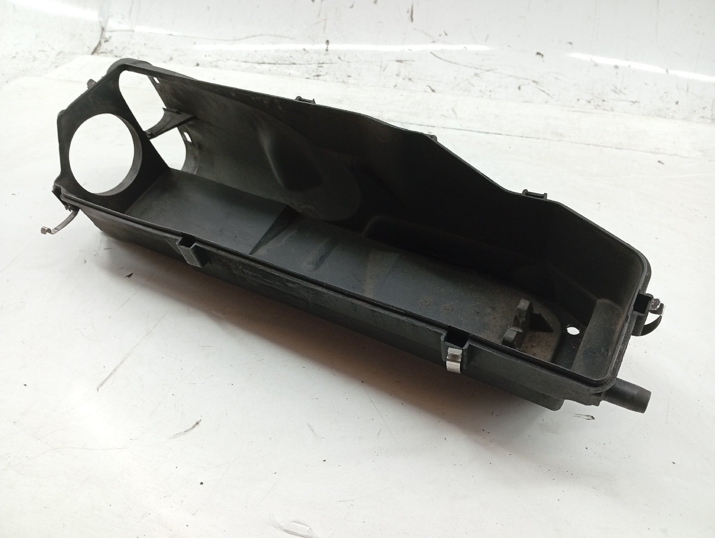 Caixa de filtro de ar MERCEDES-BENZ E-CLASS T-Model (S211) | 03 - 09 Imagem-4