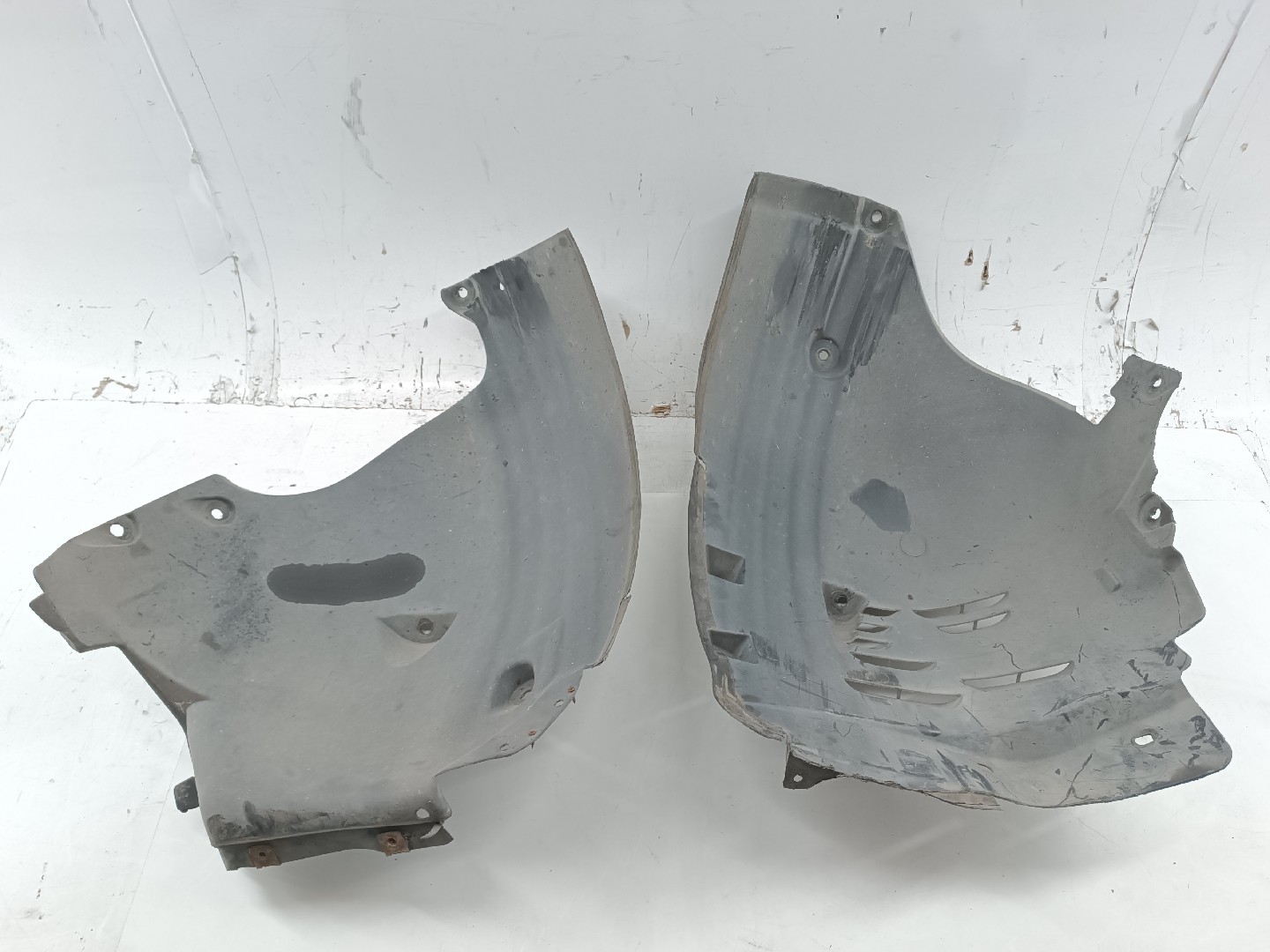 Cava de Roda Frente Esquerda MERCEDES-BENZ E-CLASS T-Model (S211) | 03 - 09