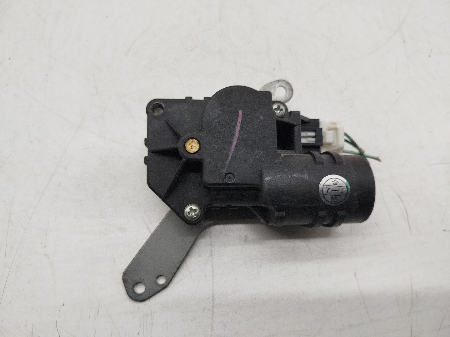 Atuador da Climatizaçao / Sofagem  NISSAN ALMERA I (N15) | 95 - 00