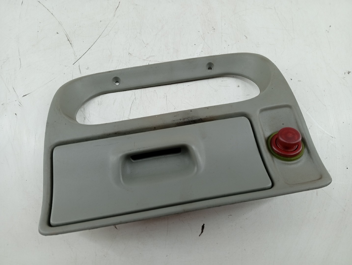 Cinzeiro RENAULT TWINGO I (C06_) | 93 - 12