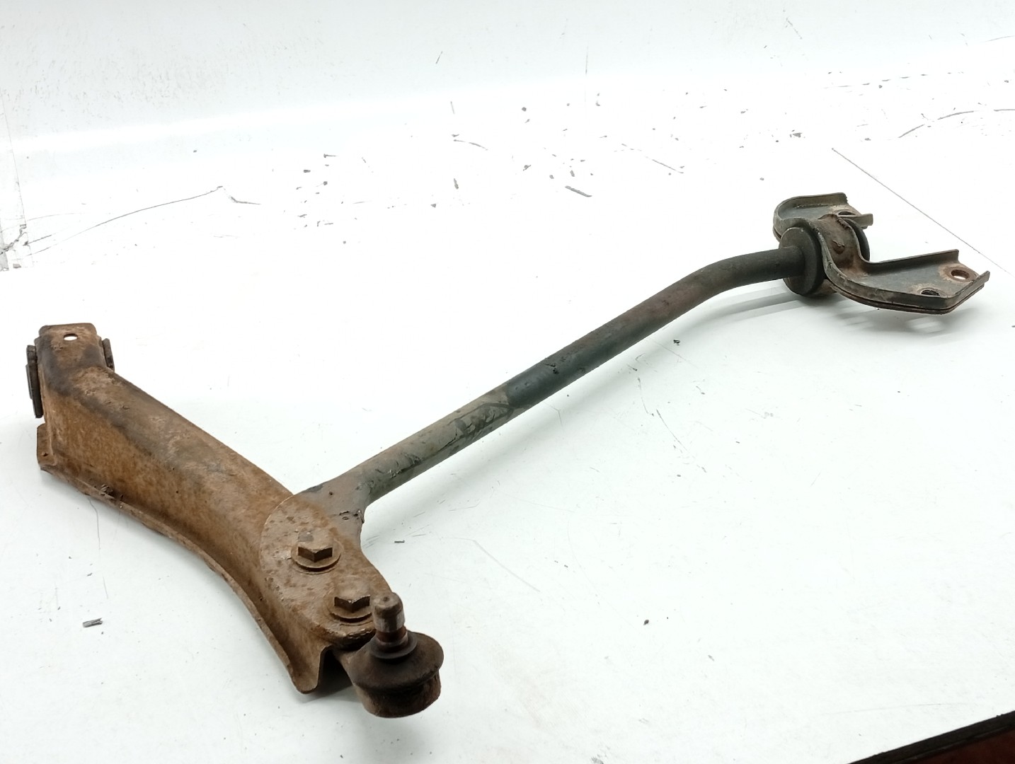 Braço de suspensão frente direito OPEL CORSA B (S93) | 93 - 02 Imagem-1
