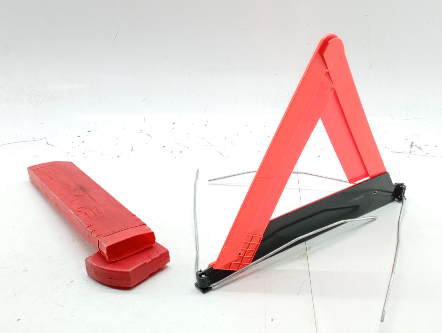 Triangulo OPEL CORSA B (S93) | 93 - 02 Imagem-3
