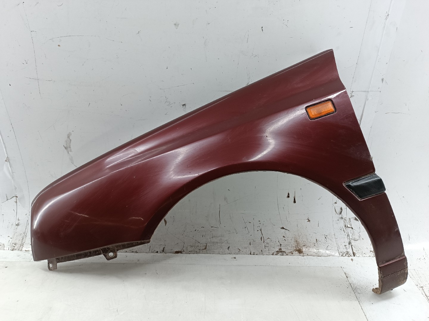 Guarda Lamas Esquerdo VOLKSWAGEN VENTO (1H2) | 91 - 98 Imagem-11