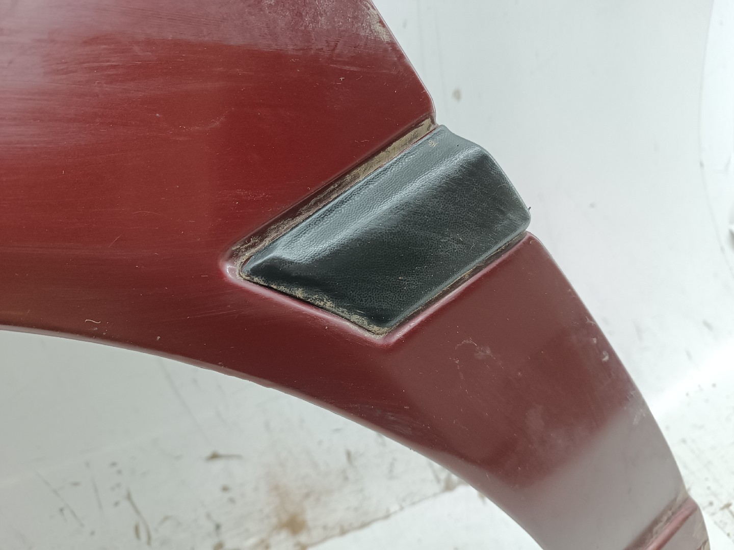 Guarda Lamas Esquerdo VOLKSWAGEN VENTO (1H2) | 91 - 98 Imagem-9