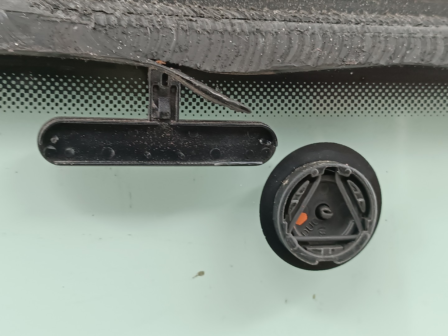 Para Brisas VOLKSWAGEN VENTO (1H2) | 91 - 98 Imagem-1