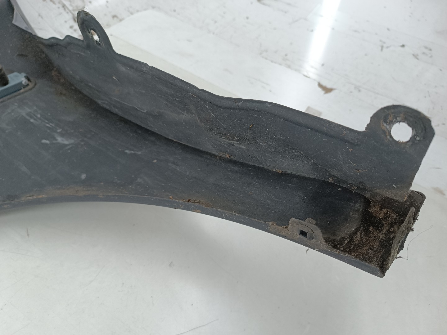 Guarda Lamas Direito VOLKSWAGEN GOLF IV (1J1) | 97 - 07 Imagem-3