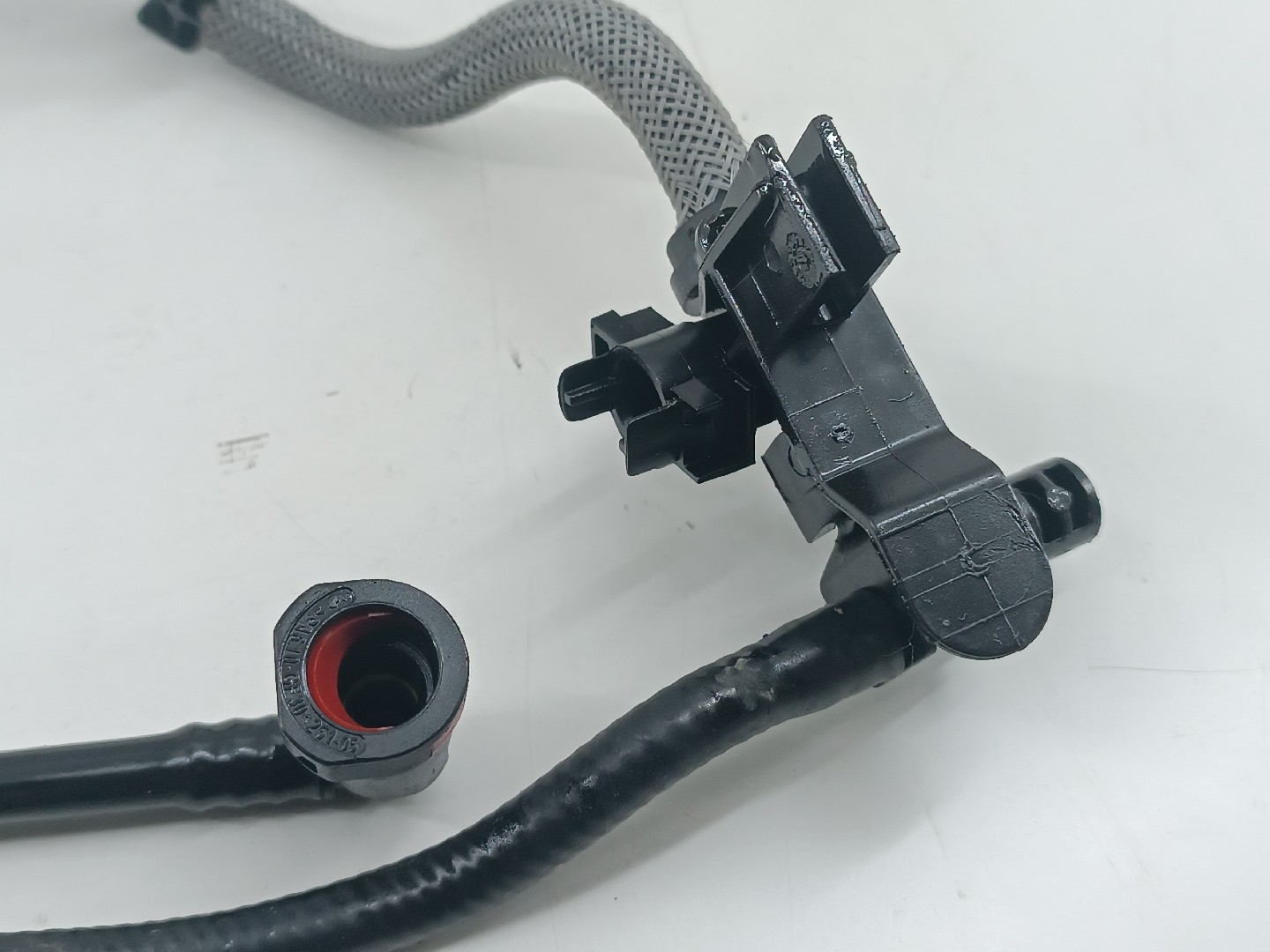 Tubo do combustível MERCEDES-BENZ C-CLASS T-Model (S205) | 14 -  Imagem-1