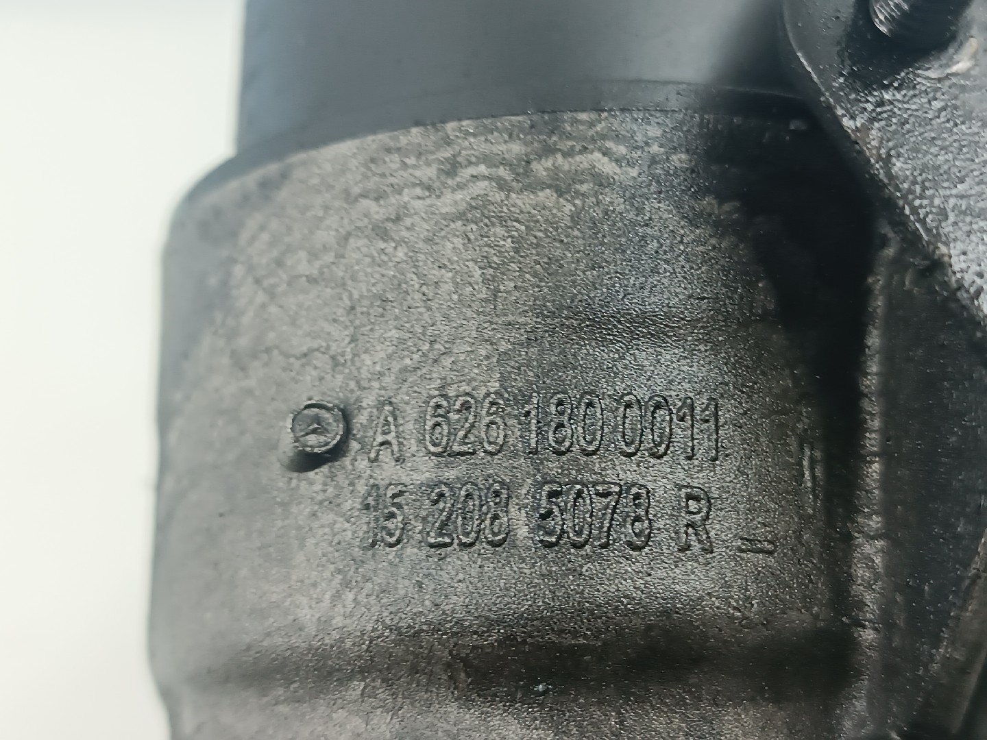 Suporte de filtro de óleo MERCEDES-BENZ C-CLASS T-Model (S205) | 14 -  Imagem-3