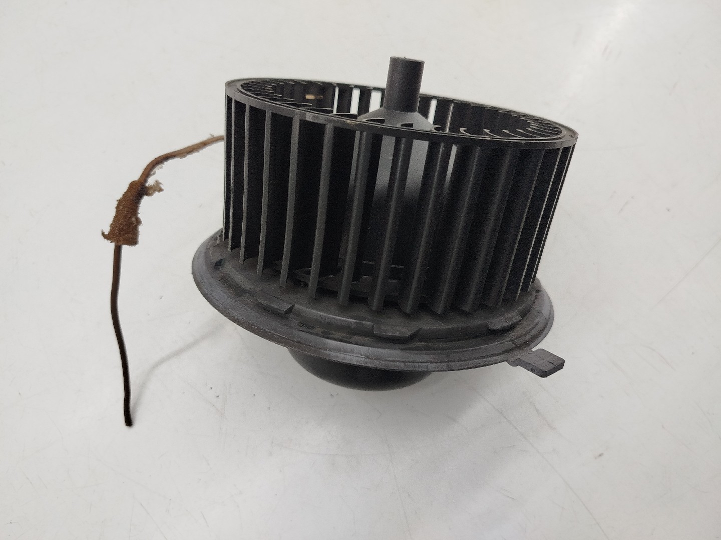 Motor de Sofagem VOLKSWAGEN VENTO (1H2) | 91 - 98 Imagem-4