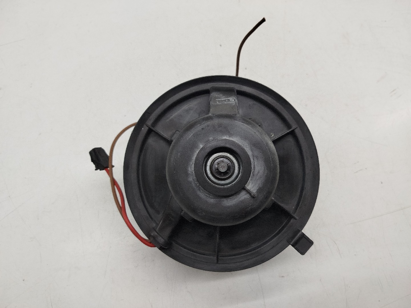 Motor de Sofagem VOLKSWAGEN VENTO (1H2) | 91 - 98 Imagem-3