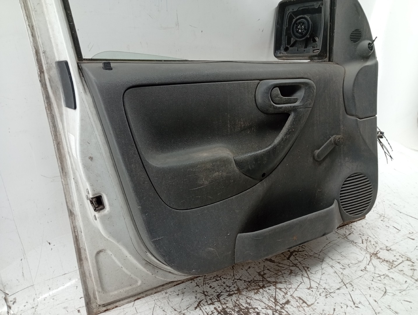 Porta Frente Esquerda OPEL COMBO Caixa/Combi | 01 -  Imagem-1
