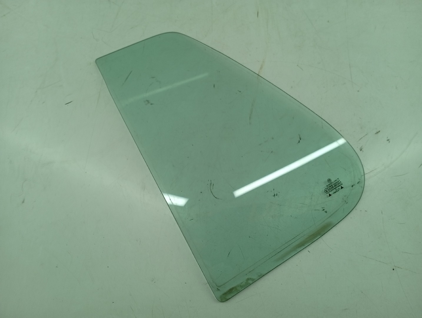 Vidro Painel Tras Esquerdo VOLKSWAGEN GOLF IV (1J1) | 97 - 07