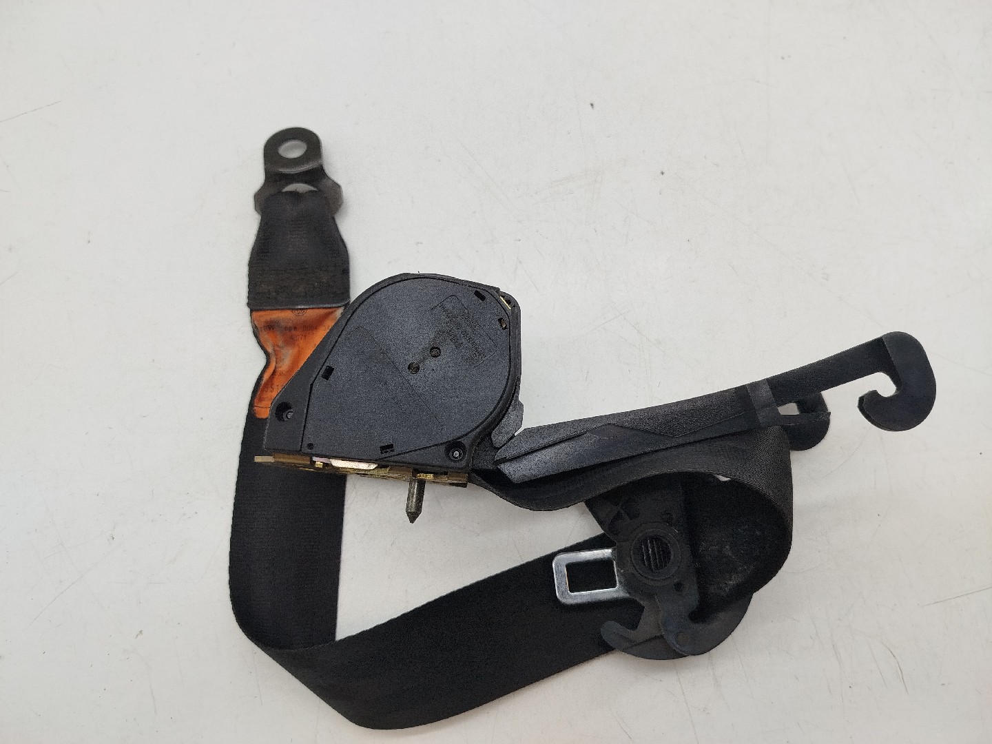 Cinto Traseiro Esquerdo VOLKSWAGEN VENTO (1H2) | 91 - 98 Imagem-4