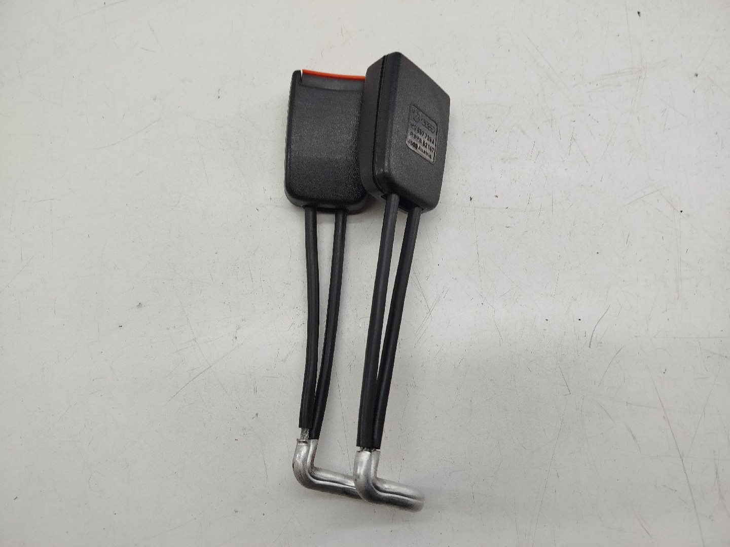 Encaixe cinto traseiro VOLKSWAGEN VENTO (1H2) | 91 - 98