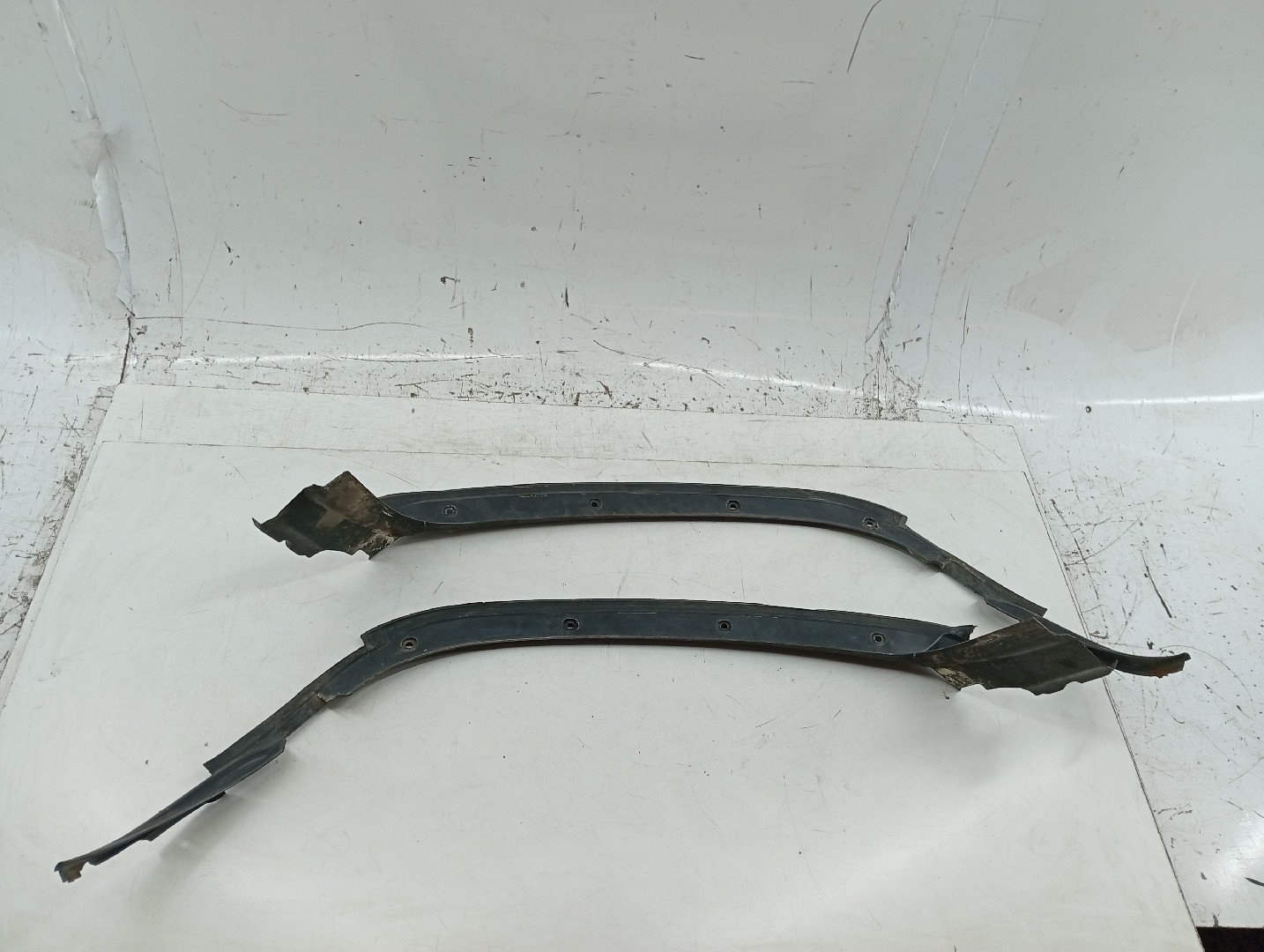 Moldura de pilar MERCEDES-BENZ E-CLASS T-Model (S211) | 03 - 09 Imagem-4