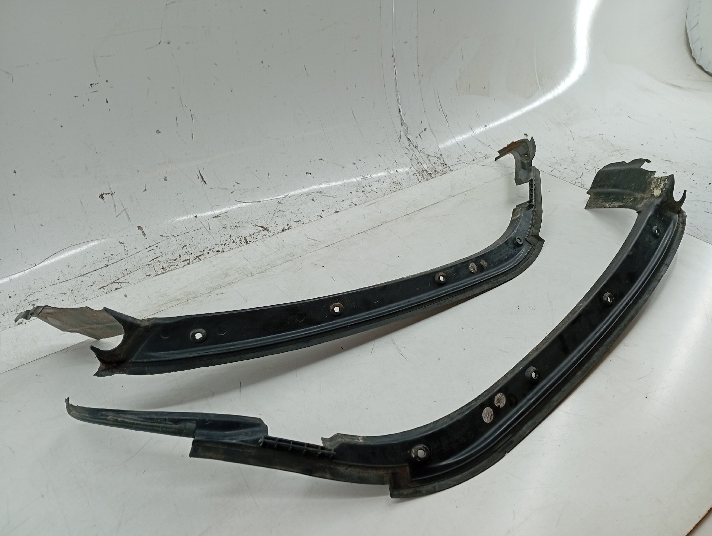 Moldura de pilar MERCEDES-BENZ E-CLASS T-Model (S211) | 03 - 09 Imagem-1