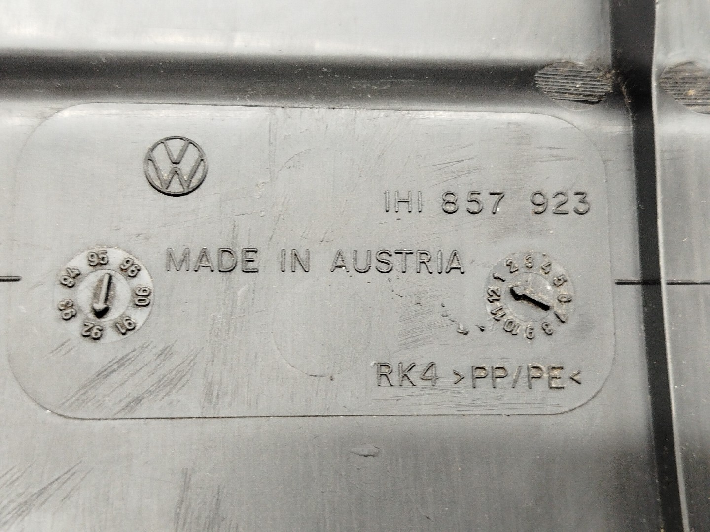 Painel inferior de volante VOLKSWAGEN VENTO (1H2) | 91 - 98 Imagem-2
