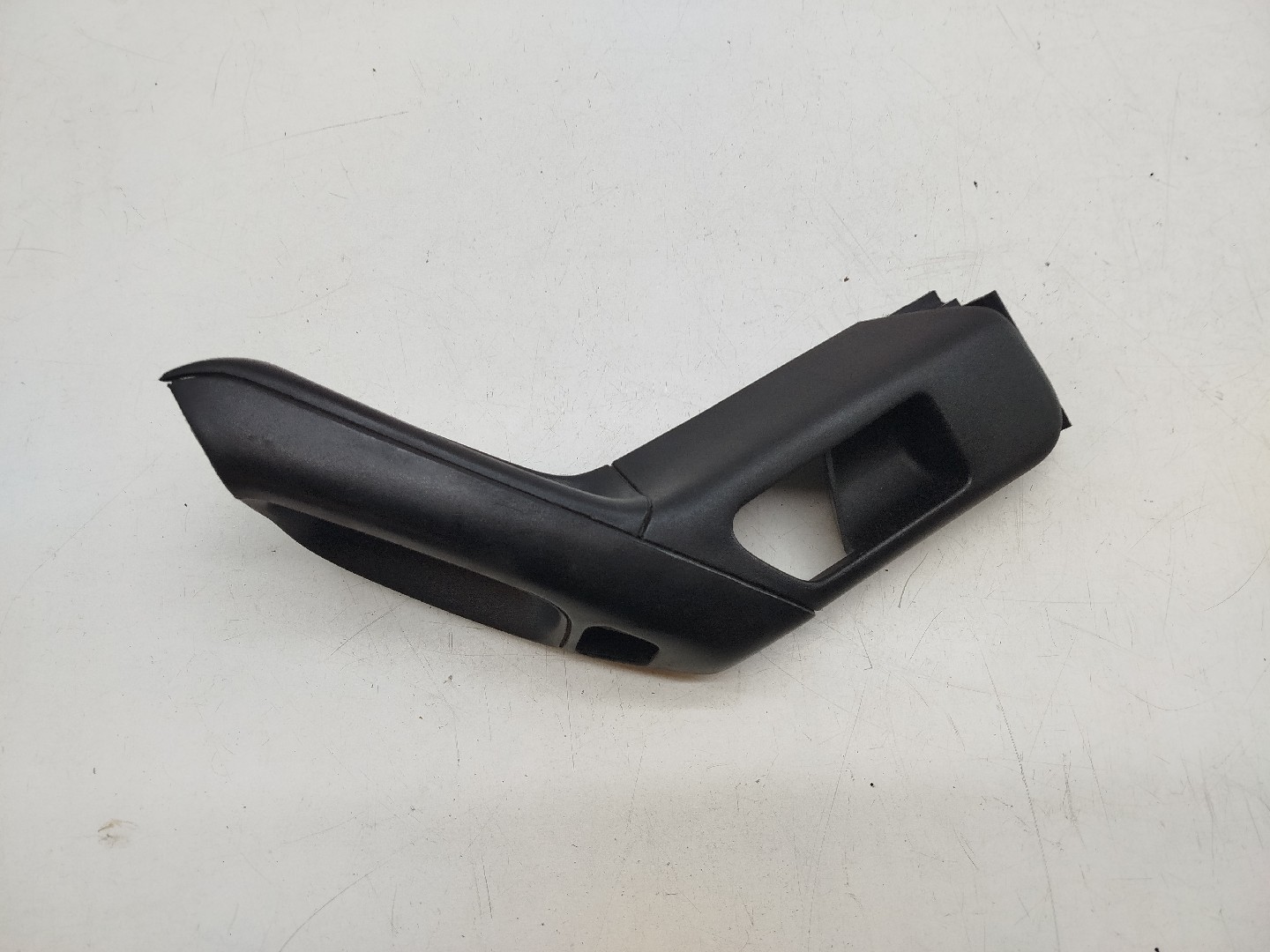 Pega da porta VOLKSWAGEN VENTO (1H2) | 91 - 98