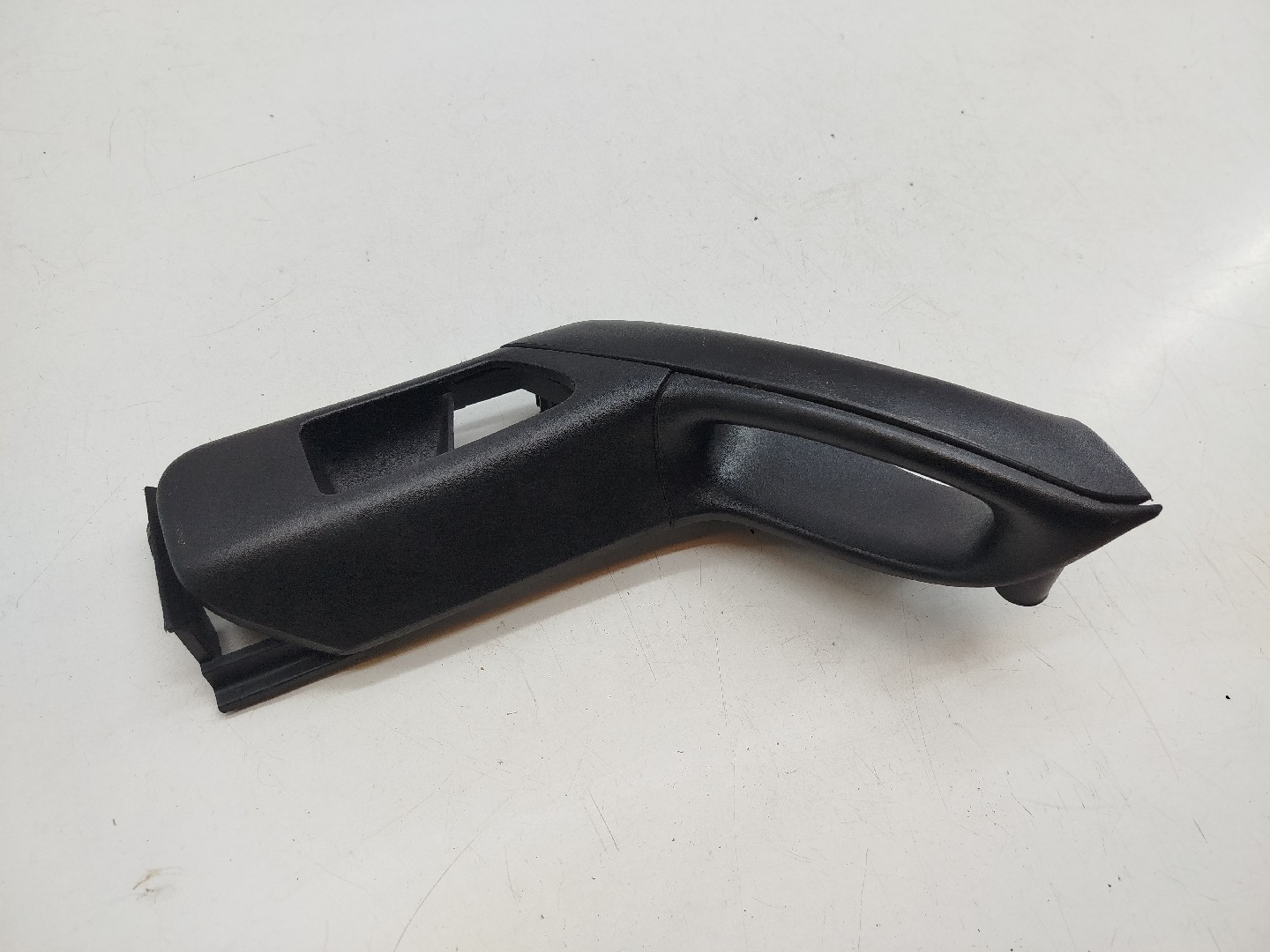 Pega da porta VOLKSWAGEN VENTO (1H2) | 91 - 98 Imagem-7