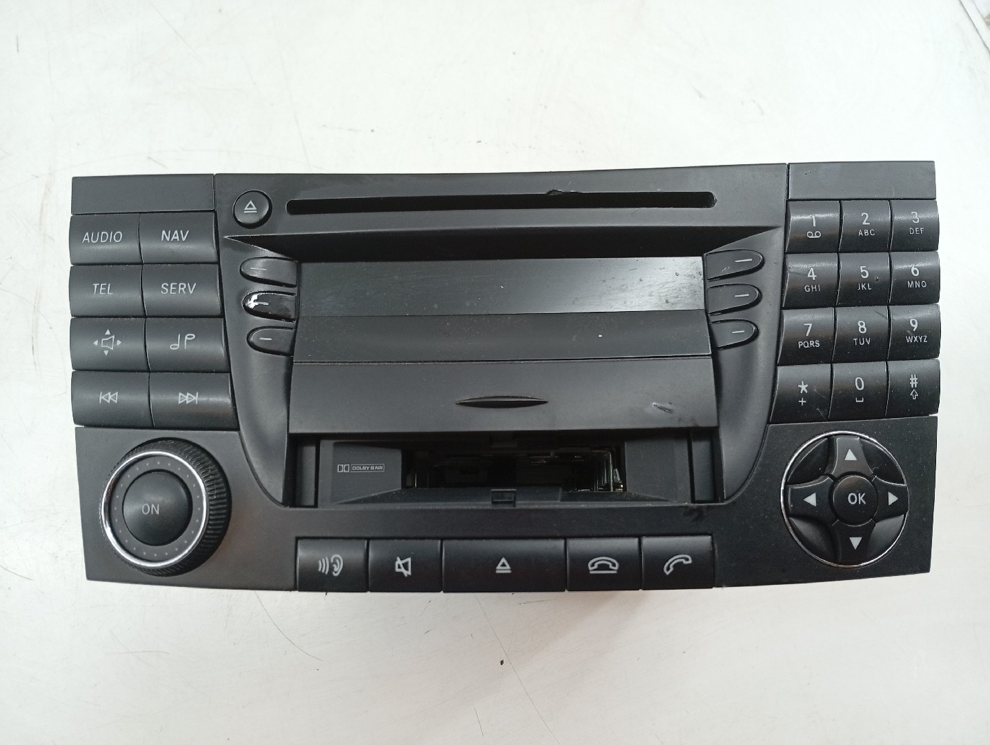 Auto-Rádio MERCEDES-BENZ E-CLASS T-Model (S211) | 03 - 09 Imagem-2