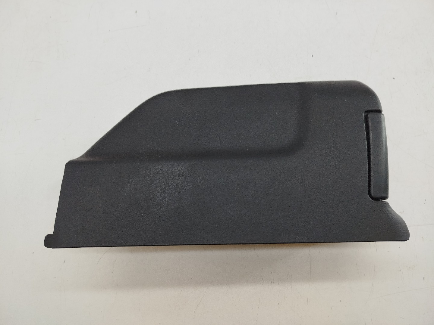 Consola Central VOLKSWAGEN VENTO (1H2) | 91 - 98 Imagem-1