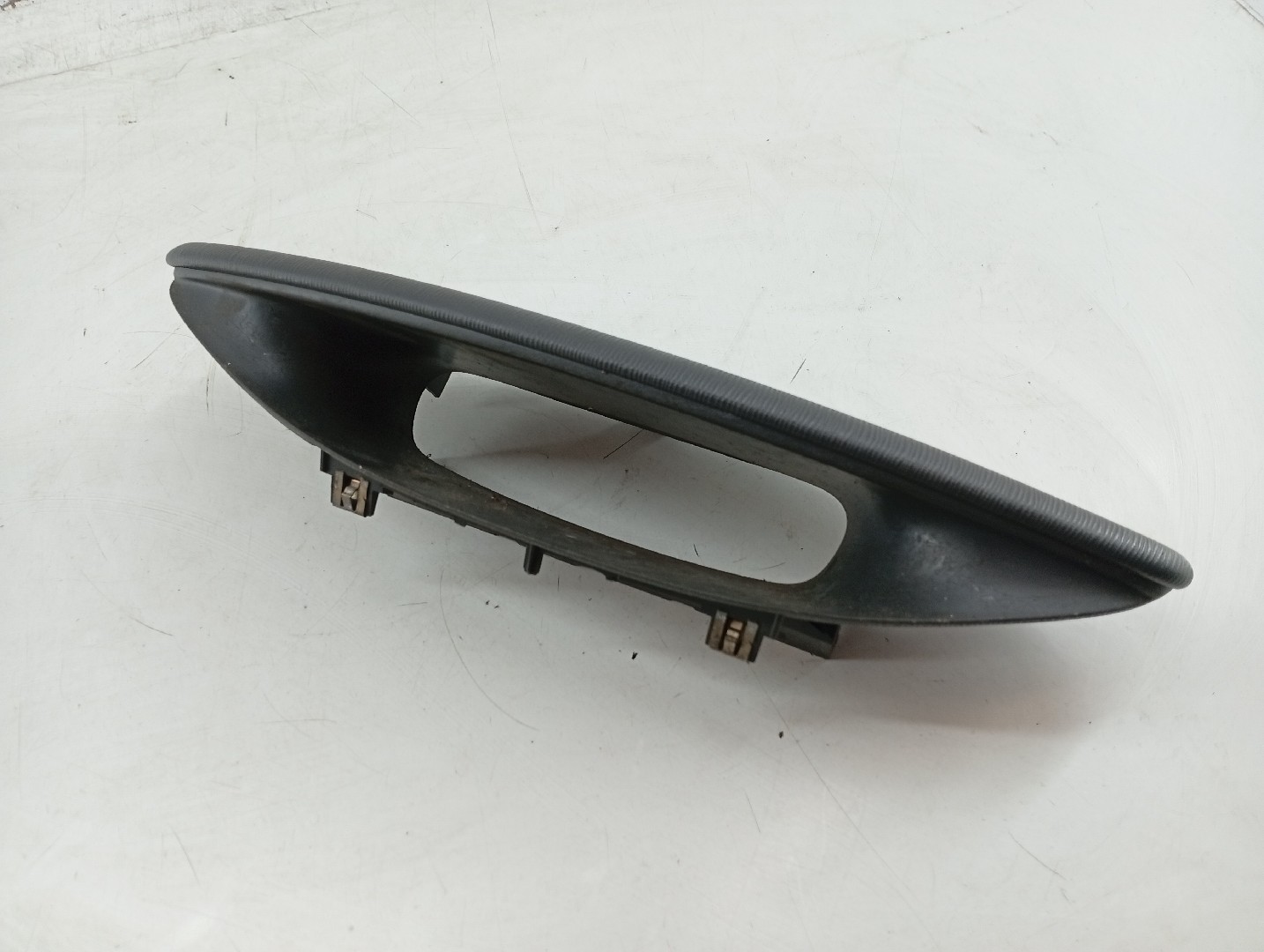 Moldura do display RENAULT LAGUNA II Grandtour (KG0/1_) | 01 - 07 Imagem-6