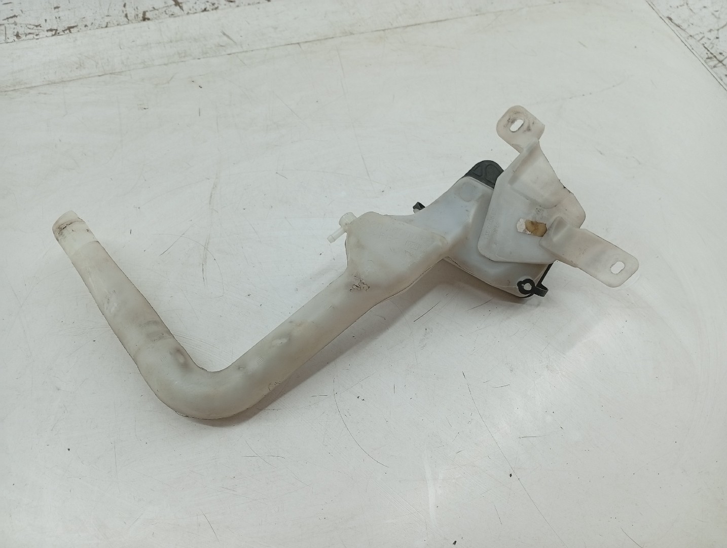 Reservatório de água do limpa para-brisas MERCEDES-BENZ E-CLASS T-Model (S211) | 03 - 09