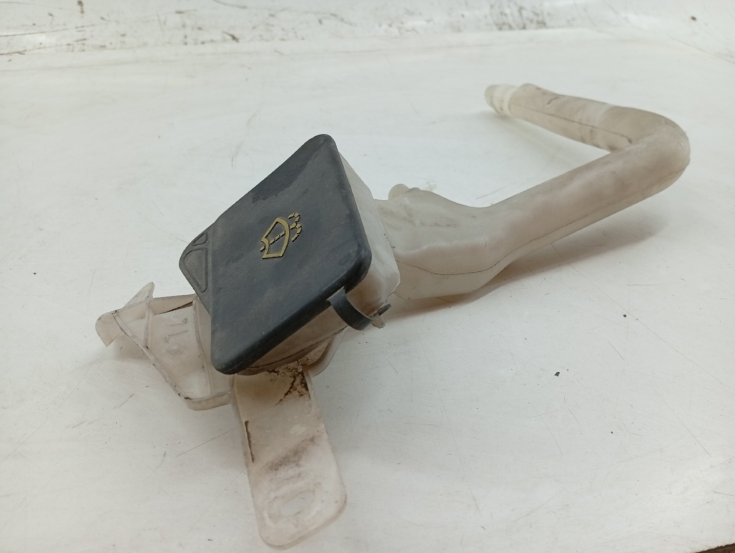 Reservatório de água do limpa para-brisas MERCEDES-BENZ E-CLASS T-Model (S211) | 03 - 09 Imagem-3