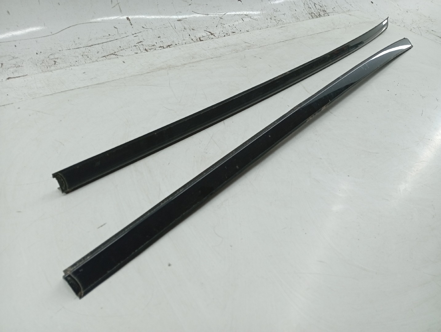Raspador de vidro MERCEDES-BENZ E-CLASS T-Model (S211) | 03 - 09