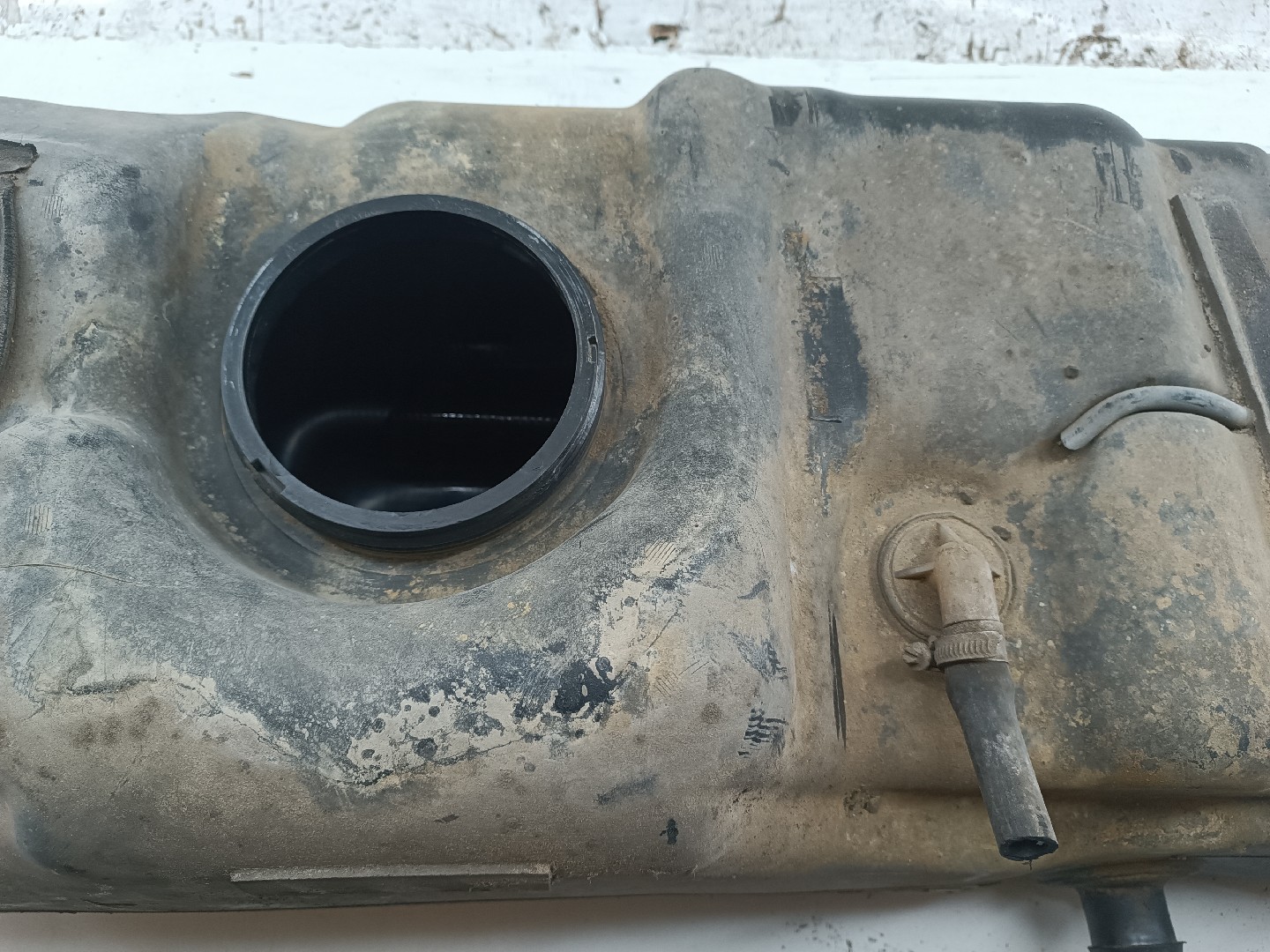 Depósito de Combustível FORD TRANSIT Caixa (FA_ _) | 00 - 06 Imagem-5