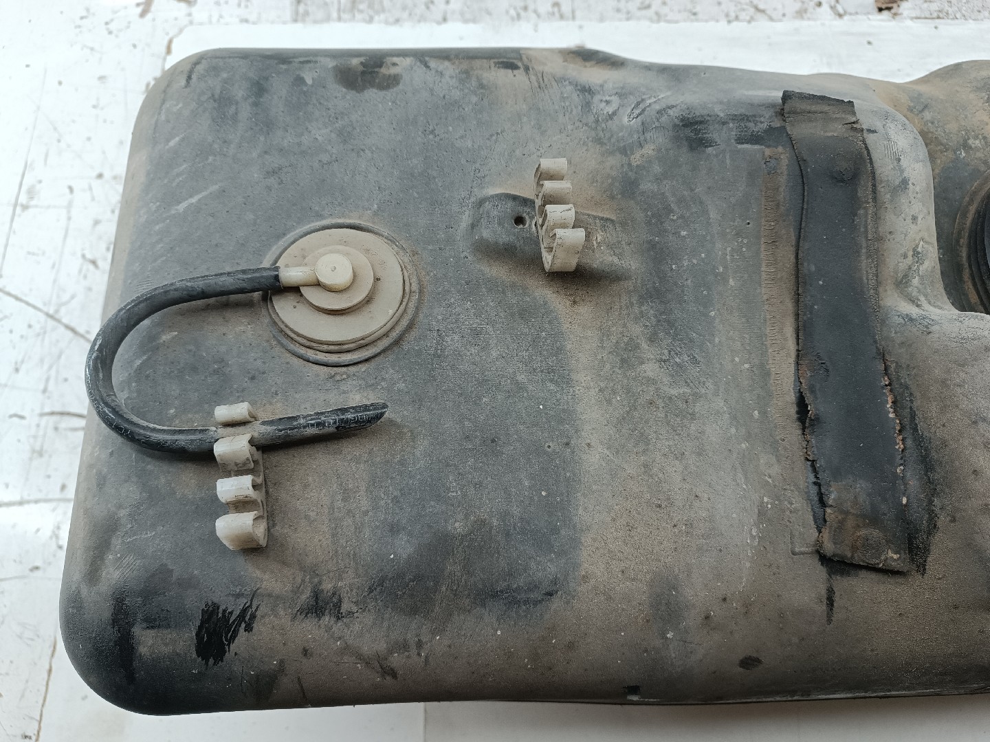 Depósito de Combustível FORD TRANSIT Caixa (FA_ _) | 00 - 06 Imagem-6