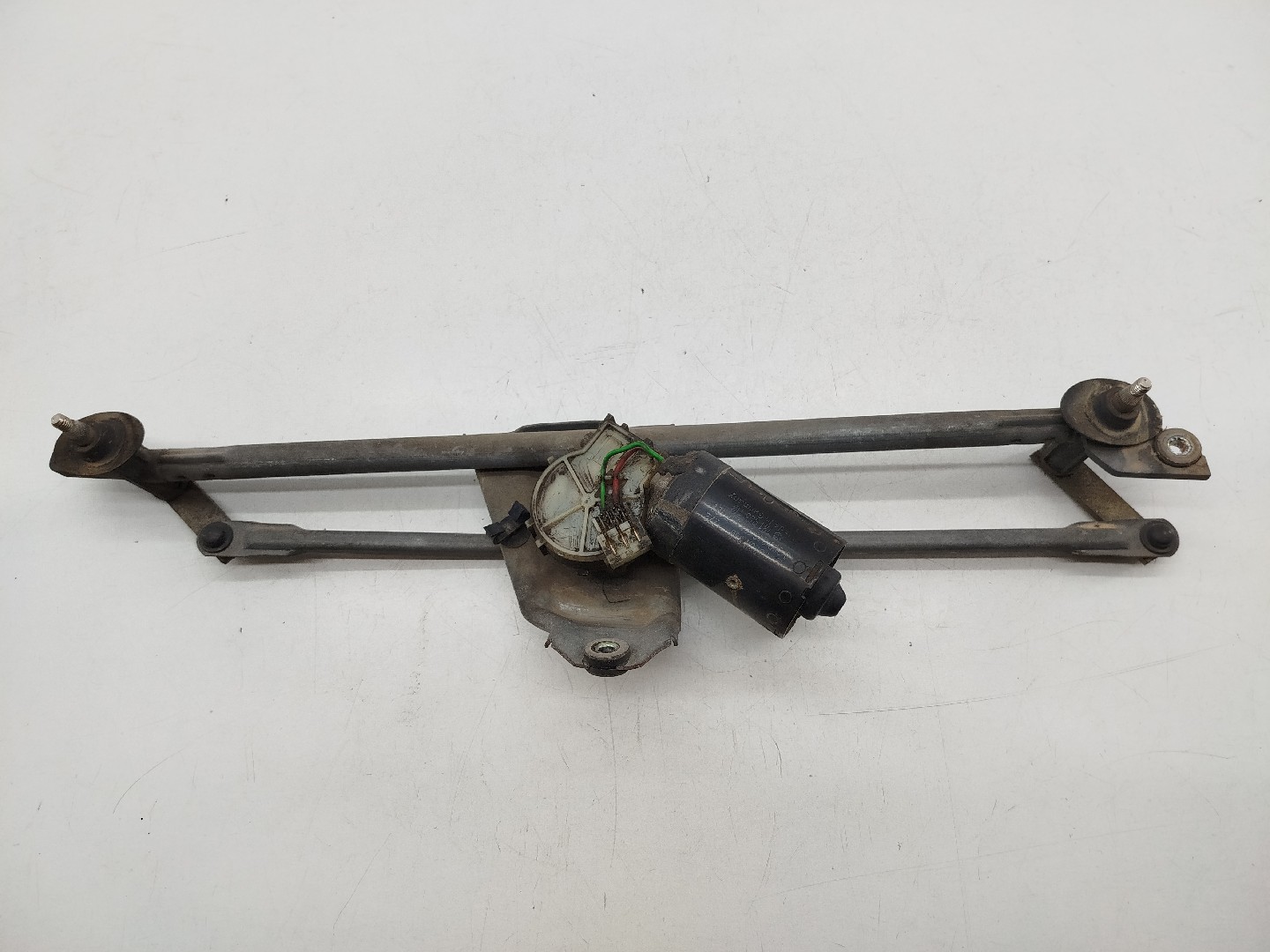 Motor do Limpa Para-Brisas VOLKSWAGEN VENTO (1H2) | 91 - 98 Imagem-6