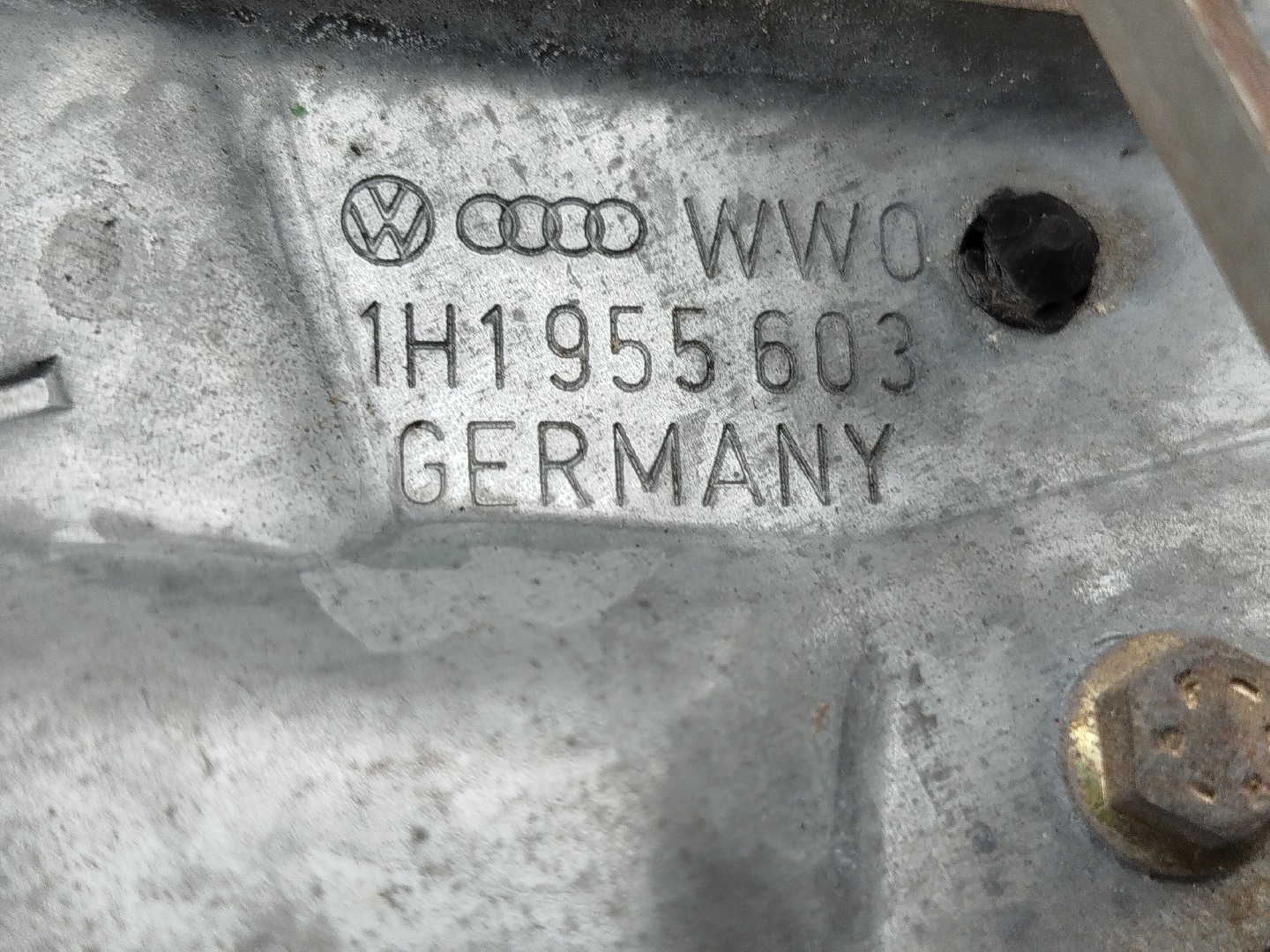 Motor do Limpa Para-Brisas VOLKSWAGEN VENTO (1H2) | 91 - 98 Imagem-5