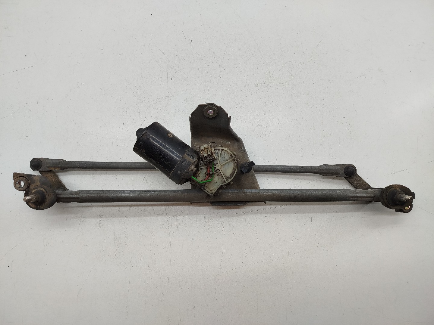 Motor do Limpa Para-Brisas VOLKSWAGEN VENTO (1H2) | 91 - 98 Imagem-3