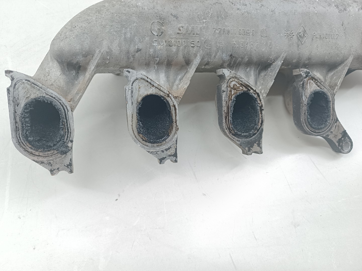 Coletor de admissão RENAULT LAGUNA I (B56_, 556_) | 93 - 02 Imagem-1