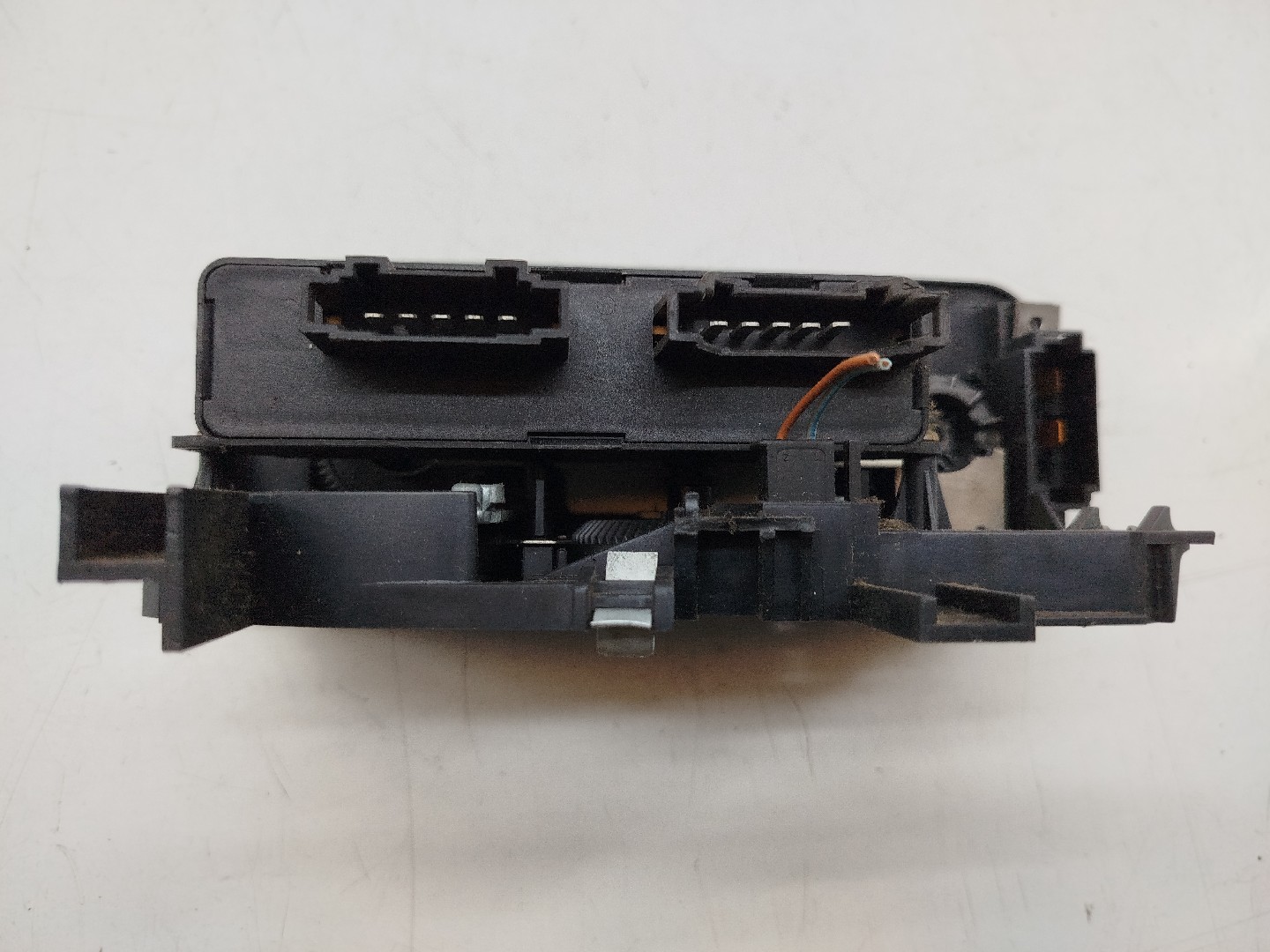 Consola da sofagem VOLKSWAGEN VENTO (1H2) | 91 - 98 Imagem-3